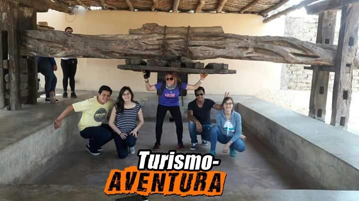 מלון איקה Travel House מראה חיצוני תמונה